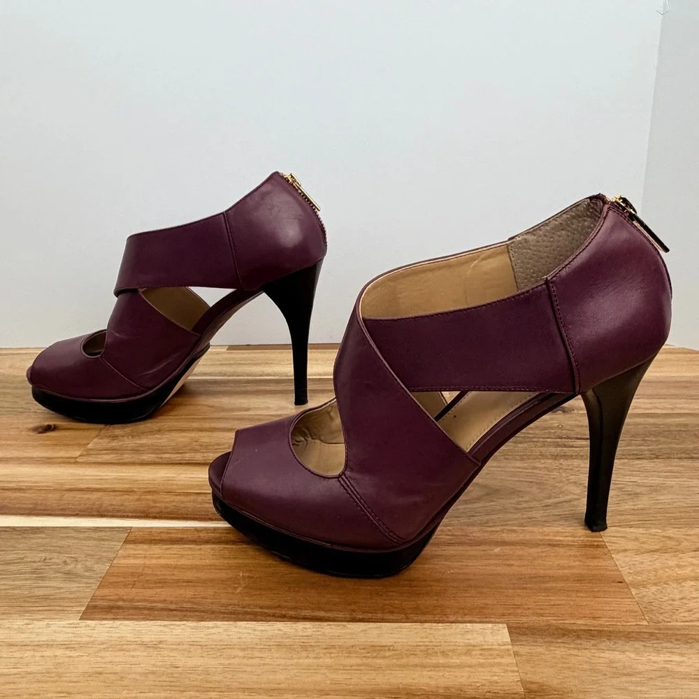 Michael Kors Plum Burgundy Leather Peep Toe Platform Heels Back Zip Womens 8M